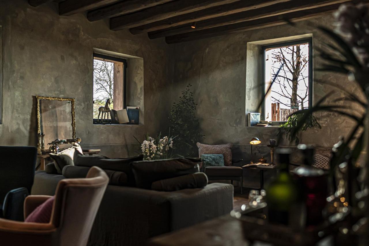 Casale Caldesora Agriboutique Bnb The Charme Vittorio Veneto Bagian luar foto